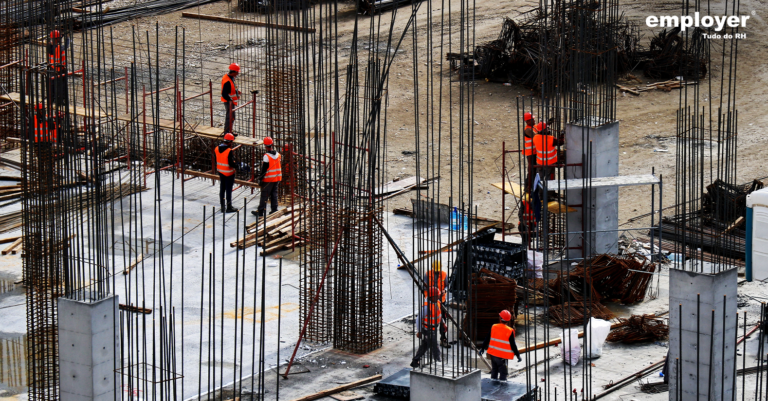 Região de Rio Verde registra saldo positivo de empregos formais em março, impulsionado serviços e comércio, segundo Caged