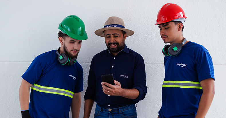 Trabalhadores temporários e efetivos: supere os desafios na coordenação